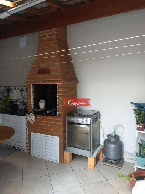 Sobrado com 3 quartos à venda, 125m2 em Vila Silveira, Guarulhos - SP - imagem 5 Foto 5 de Sobrado com 3 quartos à venda, 125m2 em Vila Silveira, Guarulhos - SP