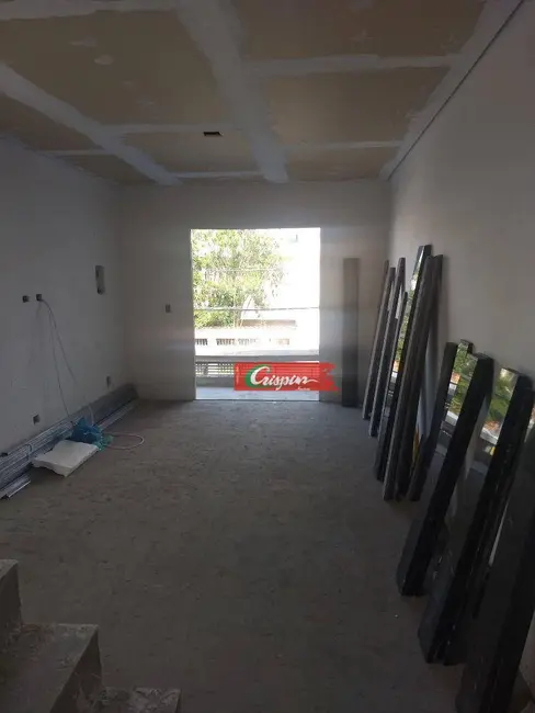 Sobrado com 3 quartos à venda, 150m2 em Vila Galvão, Guarulhos - SP - imagem 7 Foto 7 de Sobrado com 3 quartos à venda, 150m2 em Vila Galvão, Guarulhos - SP