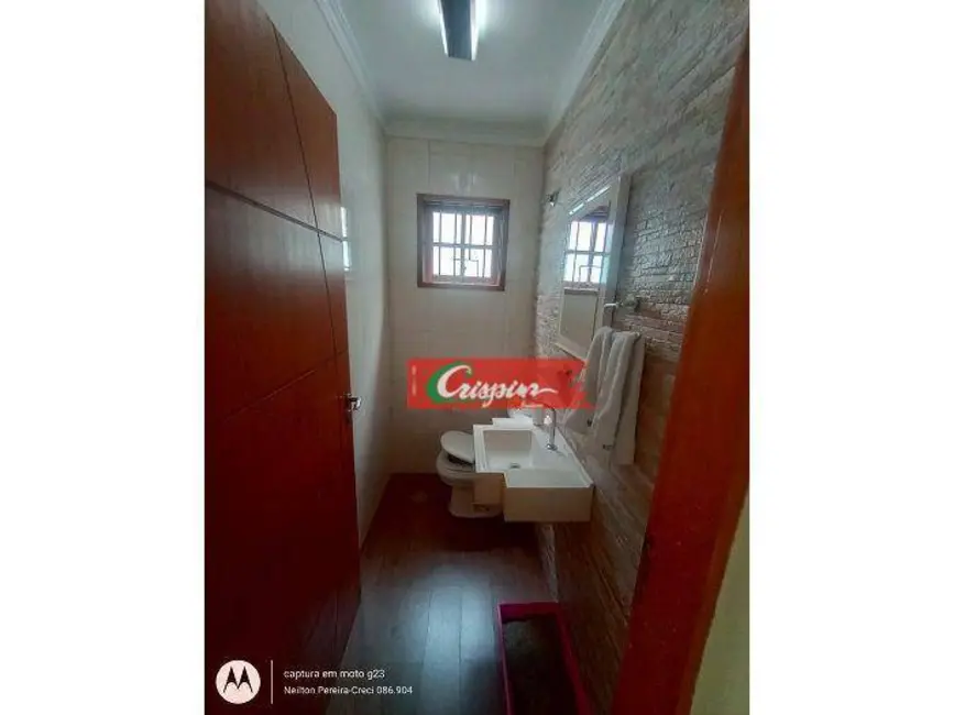 Sobrado com 3 quartos à venda, 184m2 em Jardim Vila Galvão, Guarulhos - SP - imagem 7 Foto 7 de Sobrado com 3 quartos à venda, 184m2 em Jardim Vila Galvão, Guarulhos - SP