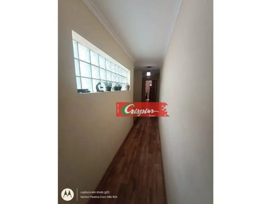 Sobrado com 3 quartos à venda, 184m2 em Jardim Vila Galvão, Guarulhos - SP - imagem 8 Foto 8 de Sobrado com 3 quartos à venda, 184m2 em Jardim Vila Galvão, Guarulhos - SP