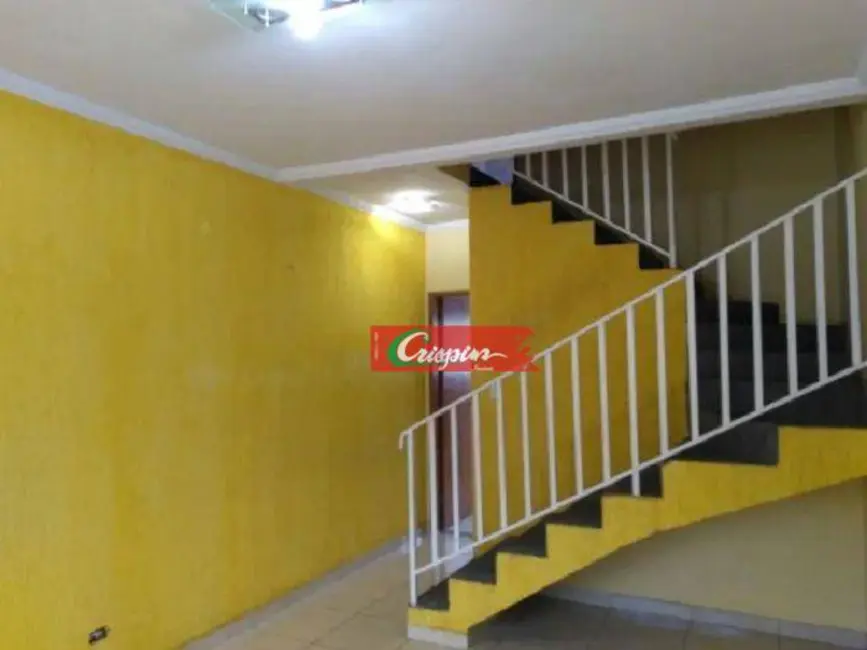 Sobrado com 2 quartos à venda, 125m2 em Parque Continental II, Guarulhos - SP - imagem 4 Foto 4 de Sobrado com 2 quartos à venda, 125m2 em Parque Continental II, Guarulhos - SP