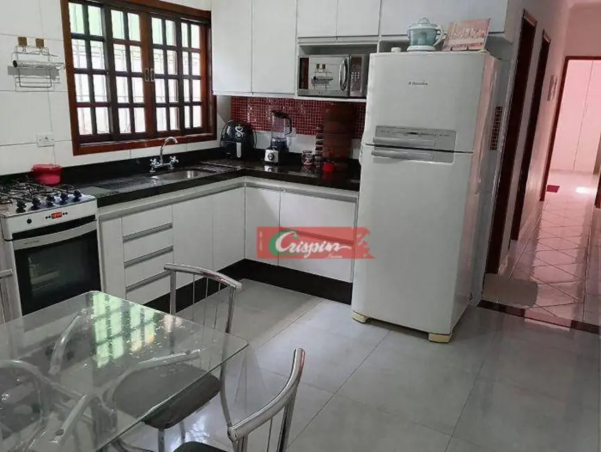 Foto 2 de Casa com 2 quartos à venda, 125m2 em Parque Continental I, Guarulhos - SP