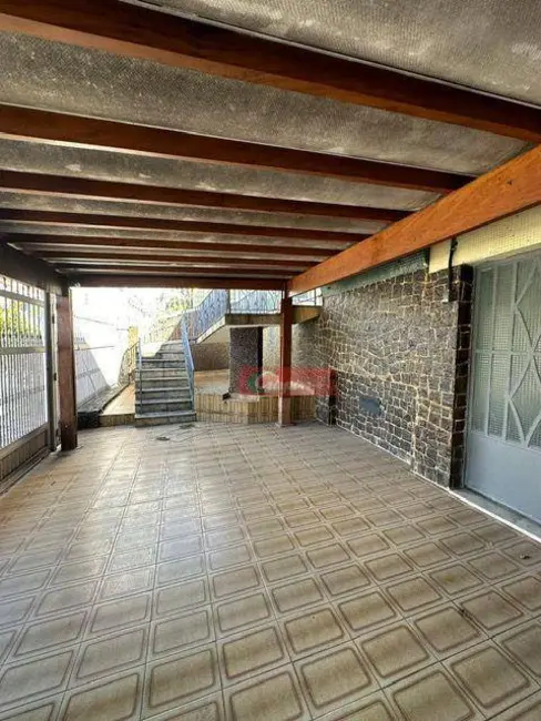 Casa com 2 quartos à venda, 250m2 em Jardim Maia, Guarulhos - SP - imagem 5 Foto 5 de Casa com 2 quartos à venda, 250m2 em Jardim Maia, Guarulhos - SP