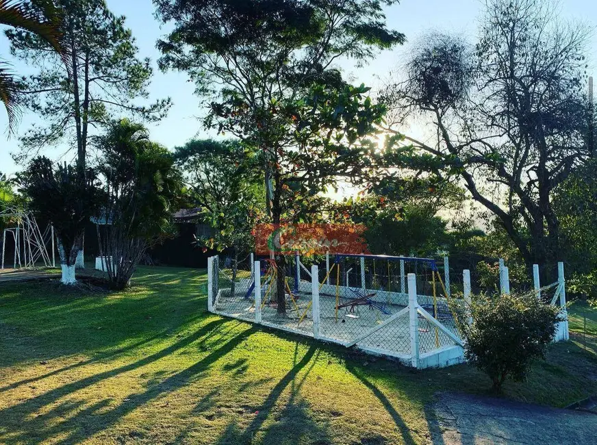 Chácara com 4 quartos à venda, 7910m2 em Guararema - SP - imagem 2 Foto 2 de Chácara com 4 quartos à venda, 7910m2 em Guararema - SP