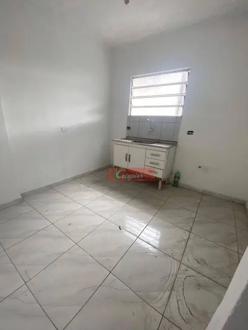 Foto 2 de Casa com 1 quarto para alugar, 50m2 em Jardim Munhoz, Guarulhos - SP