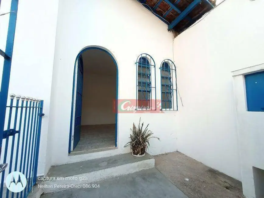 Foto 2 de Casa com 2 quartos para alugar, 120m2 em Jardim Dourado, Guarulhos - SP