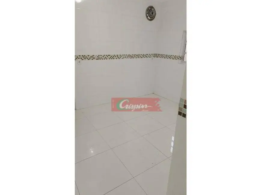 Sobrado com 2 quartos à venda, 125m2 em Vila Capitão Rabelo, Guarulhos - SP - imagem 5 Foto 5 de Sobrado com 2 quartos à venda, 125m2 em Vila Capitão Rabelo, Guarulhos - SP