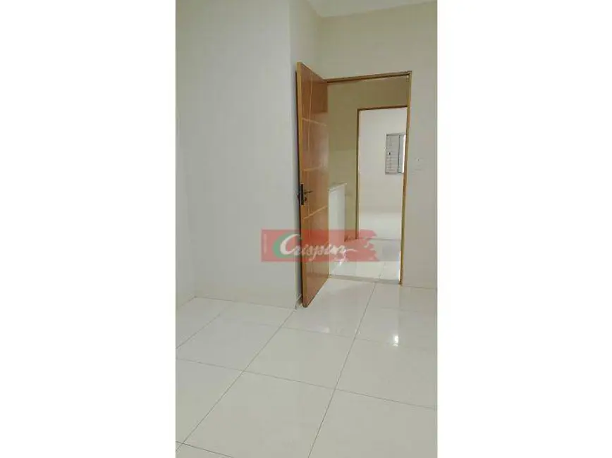 Sobrado com 2 quartos à venda, 125m2 em Vila Capitão Rabelo, Guarulhos - SP - imagem 6 Foto 6 de Sobrado com 2 quartos à venda, 125m2 em Vila Capitão Rabelo, Guarulhos - SP