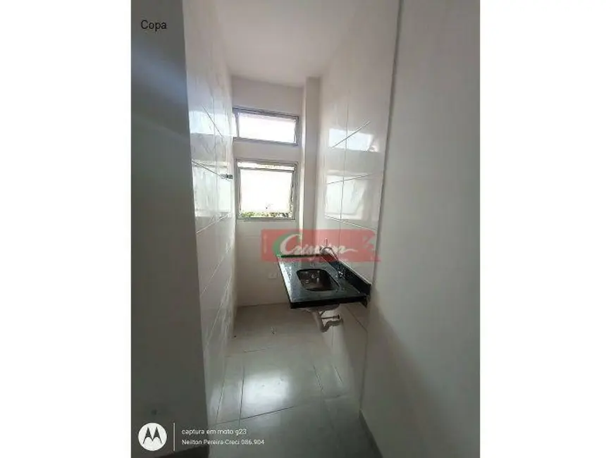 Kitnet com 1 quarto para alugar, 30m2 em Vila Hulda, Guarulhos - SP - imagem 4 Foto 4 de Kitnet com 1 quarto para alugar, 30m2 em Vila Hulda, Guarulhos - SP