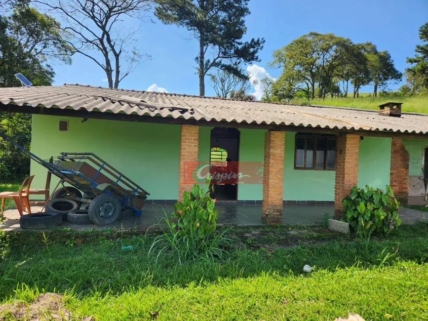 Chácara à venda, 79m2 em Nazare Paulista - SP - imagem 1 Foto 1 de Chácara à venda, 79m2 em Nazare Paulista - SP