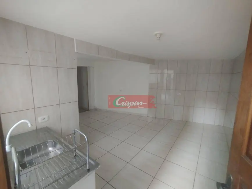 Casa com 1 quarto para alugar, 35m2 em Jardim Vila Galvão, Guarulhos - SP - imagem 2 Foto 2 de Casa com 1 quarto para alugar, 35m2 em Jardim Vila Galvão, Guarulhos - SP