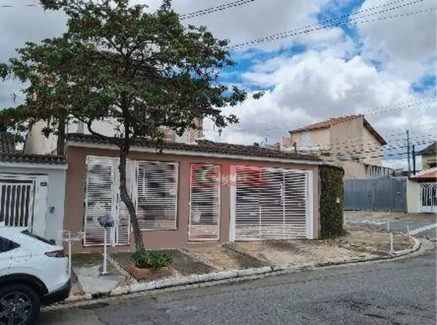 Foto 2 de Sobrado com 3 quartos à venda, 251m2 em Jardim Santa Clara, Guarulhos - SP