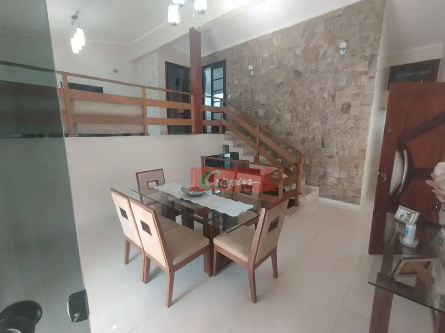 Sobrado com 3 quartos à venda, 298m2 em Vila Rosália, Guarulhos - SP - imagem 9 Foto 9 de Sobrado com 3 quartos à venda, 298m2 em Vila Rosália, Guarulhos - SP