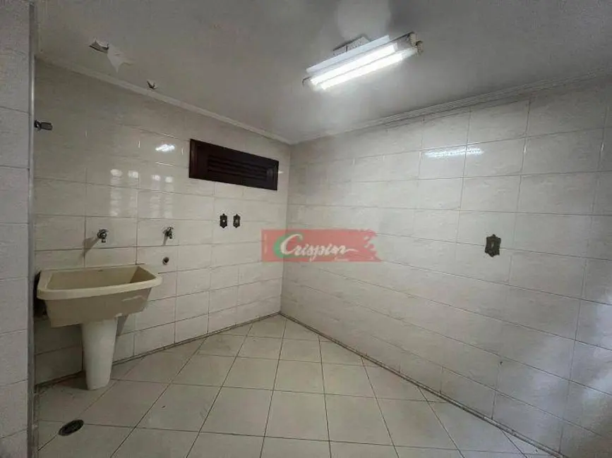 Foto 8 de Sobrado com 6 quartos à venda, 370m2 em Vila Rosália, Guarulhos - SP