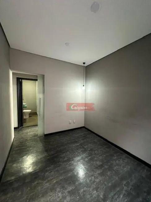 Foto 8 de Casa para alugar, 140m2 em Jardim Guarulhos, Guarulhos - SP