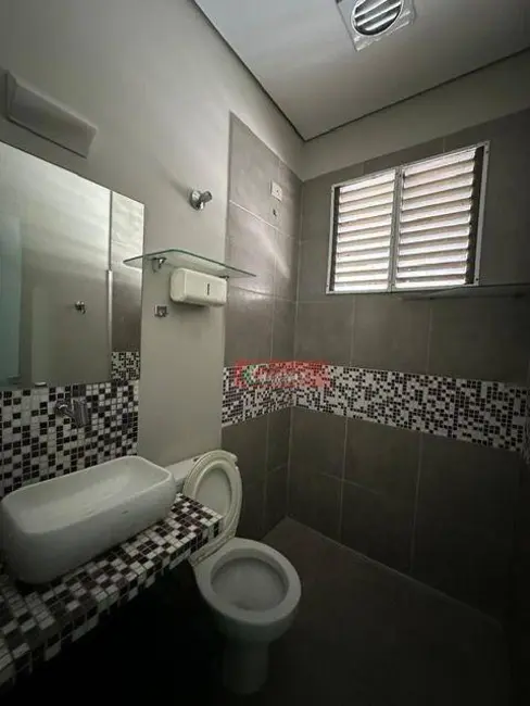 Foto 24 de Casa para alugar, 140m2 em Jardim Guarulhos, Guarulhos - SP