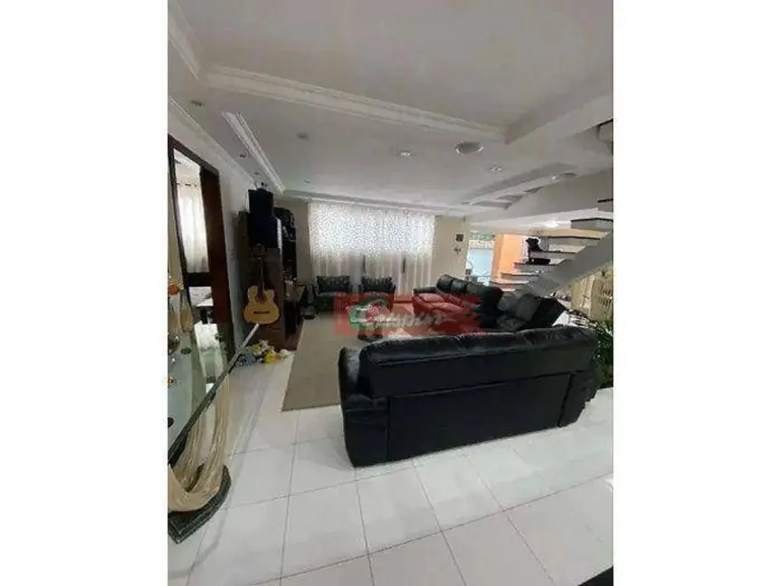 Foto 2 de Sobrado com 4 quartos à venda, 200m2 em Vila Rosália, Guarulhos - SP