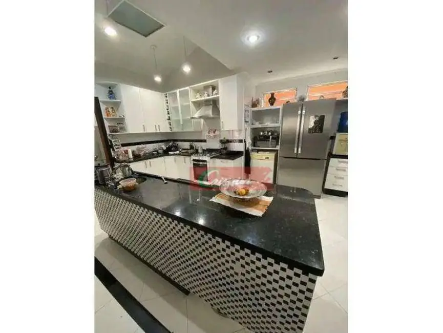 Foto 8 de Sobrado com 4 quartos à venda, 200m2 em Vila Rosália, Guarulhos - SP