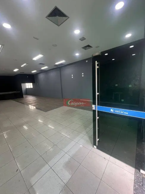 Sala Comercial para alugar, 909m2 em Gopoúva, Guarulhos - SP - imagem 2 Foto 2 de Sala Comercial para alugar, 909m2 em Gopoúva, Guarulhos - SP