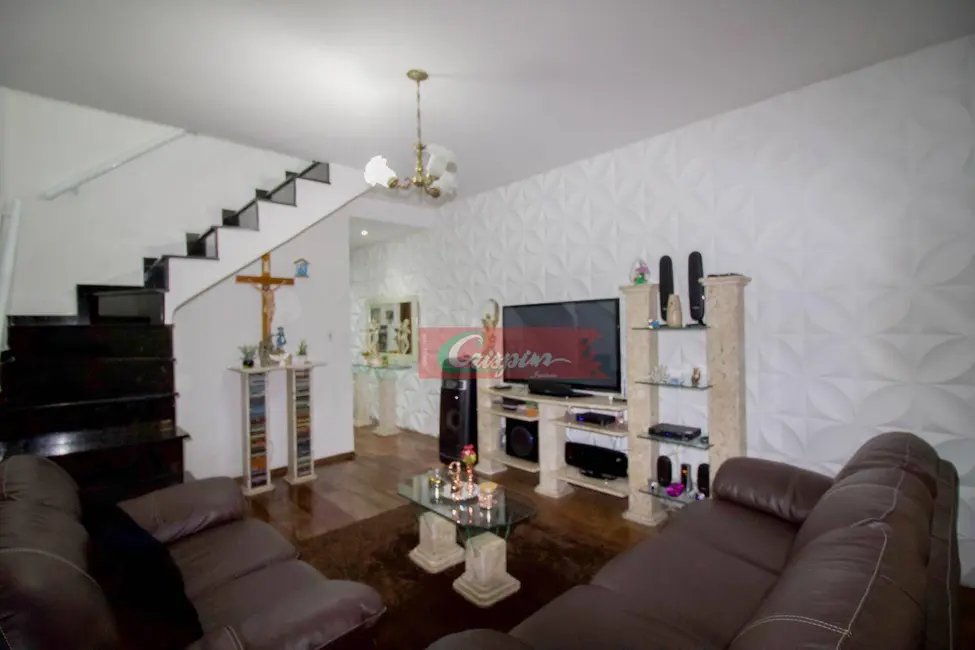 Sobrado com 4 quartos à venda, 280m2 em Vila Clotilde, Guarulhos - SP - imagem 4 Foto 4 de Sobrado com 4 quartos à venda, 280m2 em Vila Clotilde, Guarulhos - SP