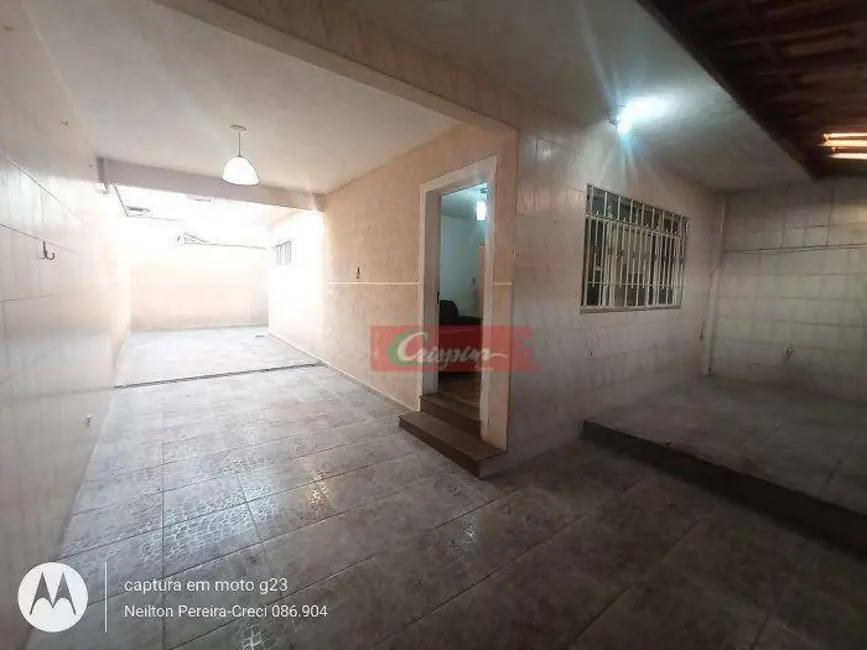 Foto 2 de Sobrado com 2 quartos para alugar, 160m2 em Parque Marabá, Guarulhos - SP