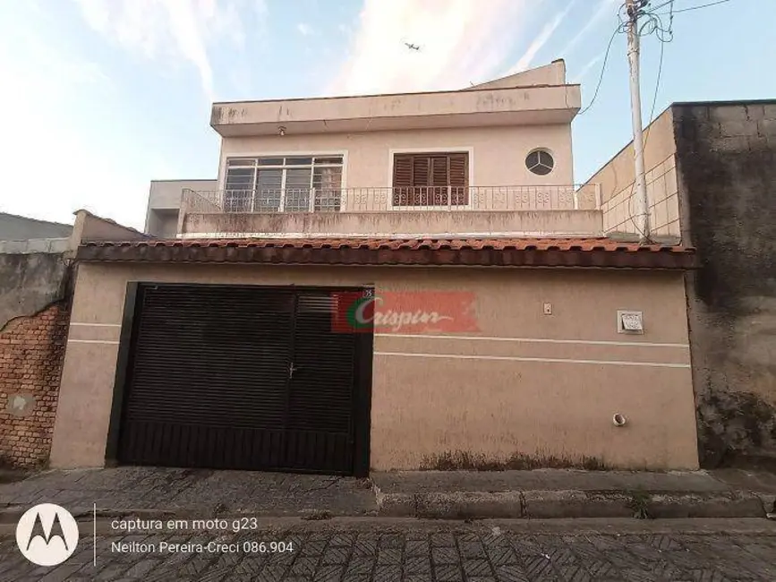 Foto 1 de Sobrado com 2 quartos para alugar, 160m2 em Parque Marabá, Guarulhos - SP