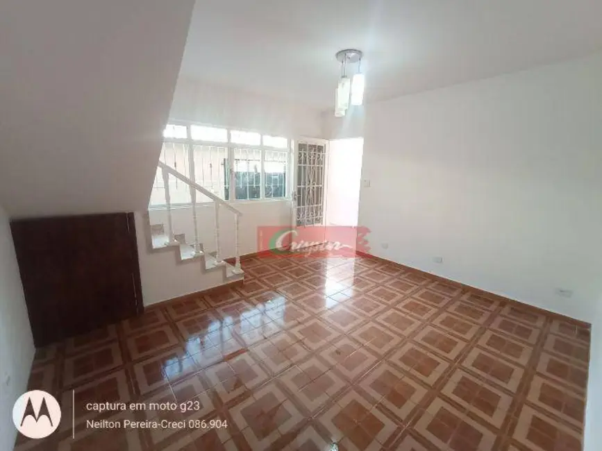 Foto 8 de Sobrado com 2 quartos para alugar, 160m2 em Parque Marabá, Guarulhos - SP