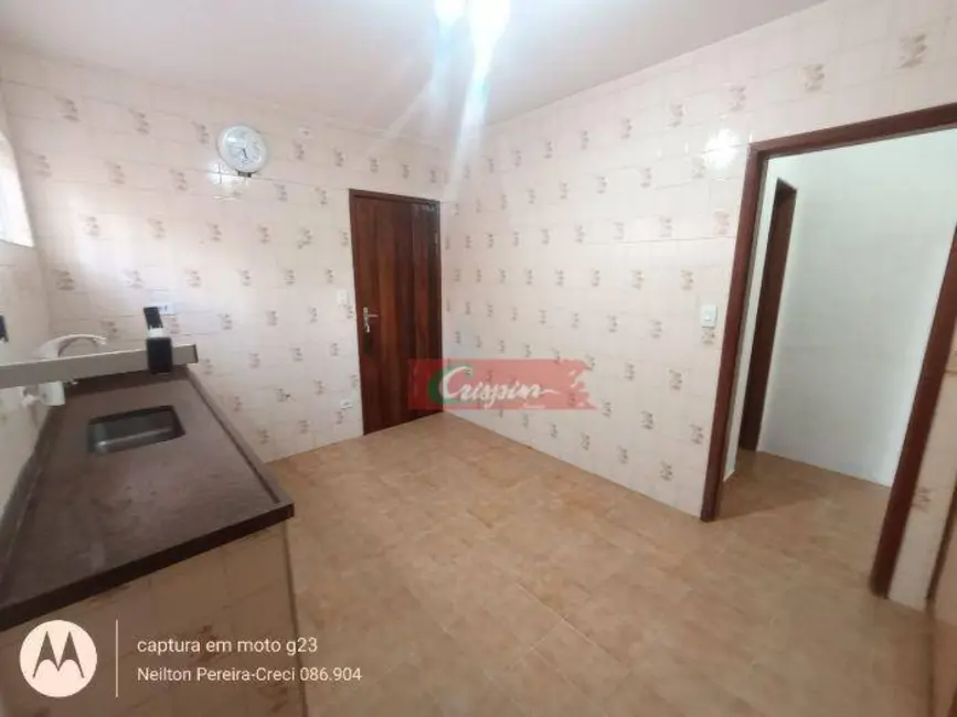Foto 9 de Sobrado com 2 quartos para alugar, 160m2 em Parque Marabá, Guarulhos - SP