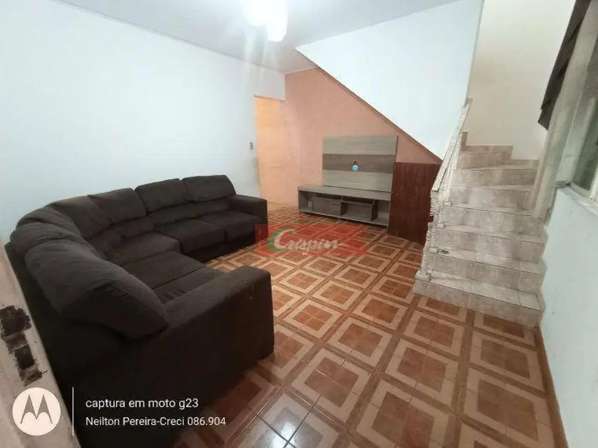 Foto 4 de Sobrado com 2 quartos para alugar, 160m2 em Parque Marabá, Guarulhos - SP