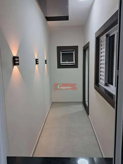 Casa com 3 quartos à venda, 125m2 em Cidade Parque Alvorada, Guarulhos - SP - imagem 4 Foto 4 de Casa com 3 quartos à venda, 125m2 em Cidade Parque Alvorada, Guarulhos - SP