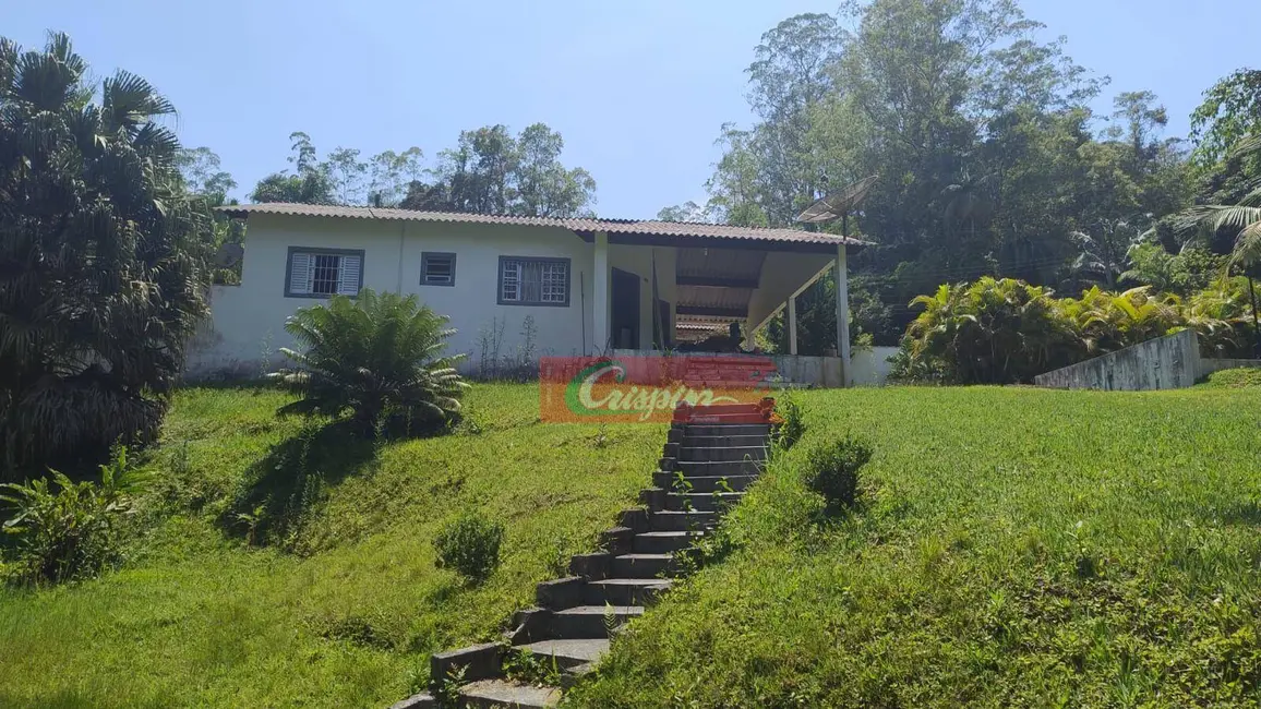 Chácara com 2 quartos à venda, 3000m2 em Clube dos Oficiais, Suzano - SP - imagem 5 Foto 5 de Chácara com 2 quartos à venda, 3000m2 em Clube dos Oficiais, Suzano - SP