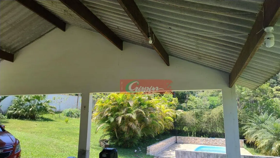 Chácara com 2 quartos à venda, 3000m2 em Clube dos Oficiais, Suzano - SP - imagem 3 Foto 3 de Chácara com 2 quartos à venda, 3000m2 em Clube dos Oficiais, Suzano - SP