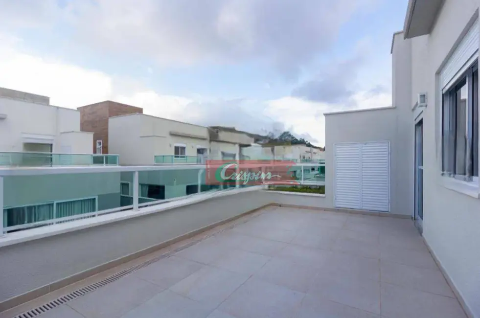 Casa de Condomínio com 3 quartos à venda, 201m2 em Centro, Aruja - SP - imagem 9 Foto 9 de Casa de Condomínio com 3 quartos à venda, 201m2 em Centro, Aruja - SP