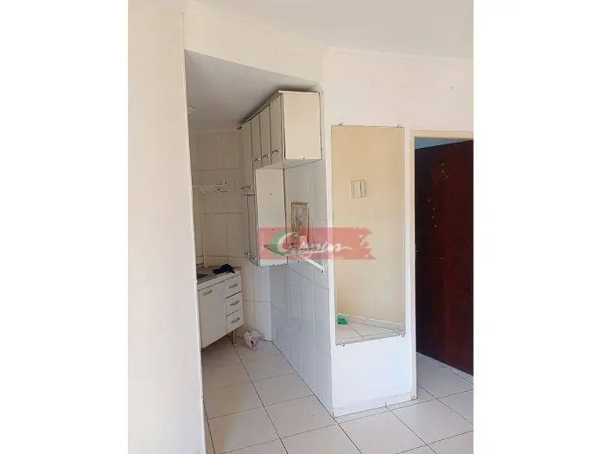 Apartamento com 2 quartos para alugar, 48m2 em Jardim Dourado, Guarulhos - SP - imagem 5 Foto 5 de Apartamento com 2 quartos para alugar, 48m2 em Jardim Dourado, Guarulhos - SP