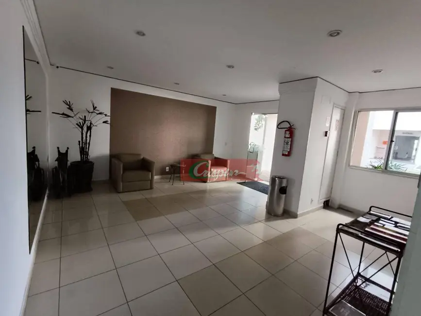 Apartamento com 3 quartos para alugar, 68m2 em Vila das Bandeiras, Guarulhos - SP - imagem 6 Foto 6 de Apartamento com 3 quartos para alugar, 68m2 em Vila das Bandeiras, Guarulhos - SP