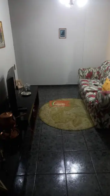 Apartamento com 2 quartos para alugar, 60m2 em Jardim Barbosa, Guarulhos - SP - imagem 3 Foto 3 de Apartamento com 2 quartos para alugar, 60m2 em Jardim Barbosa, Guarulhos - SP