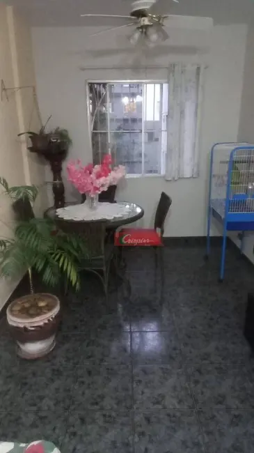 Apartamento com 2 quartos para alugar, 60m2 em Jardim Barbosa, Guarulhos - SP - imagem 6 Foto 6 de Apartamento com 2 quartos para alugar, 60m2 em Jardim Barbosa, Guarulhos - SP