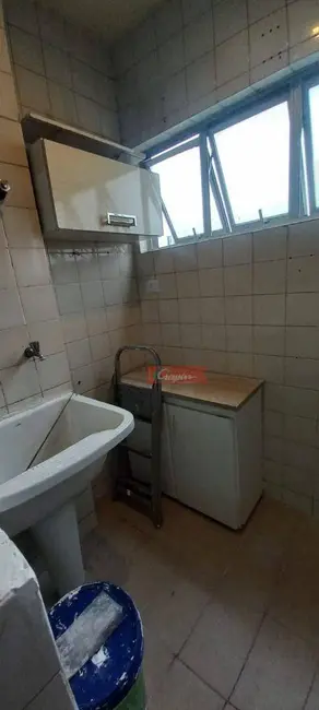Apartamento com 2 quartos para alugar, 65m2 em Vila Augusta, Guarulhos - SP - imagem 4 Foto 4 de Apartamento com 2 quartos para alugar, 65m2 em Vila Augusta, Guarulhos - SP