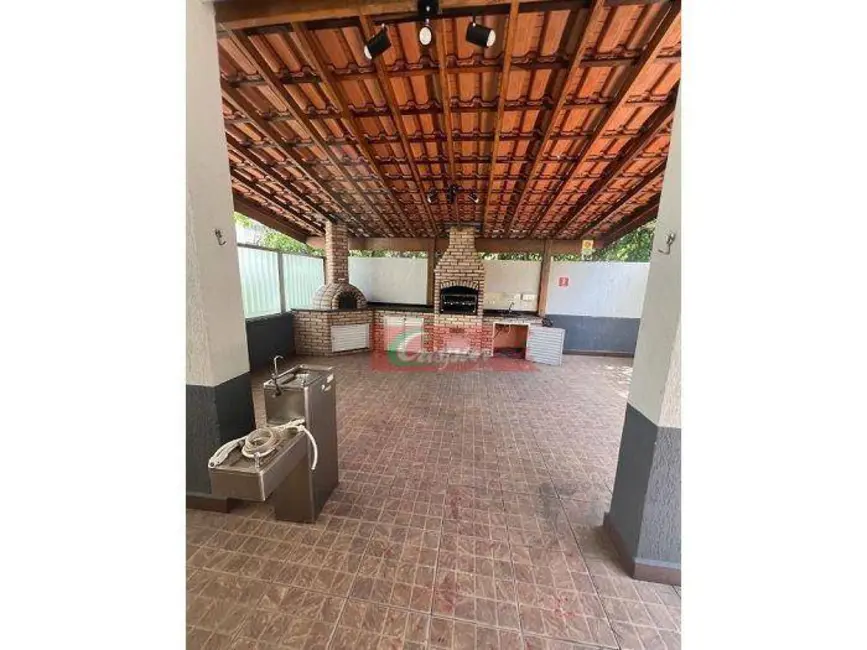 Apartamento com 2 quartos para alugar, 65m2 em Vila Augusta, Guarulhos - SP - imagem 6 Foto 6 de Apartamento com 2 quartos para alugar, 65m2 em Vila Augusta, Guarulhos - SP