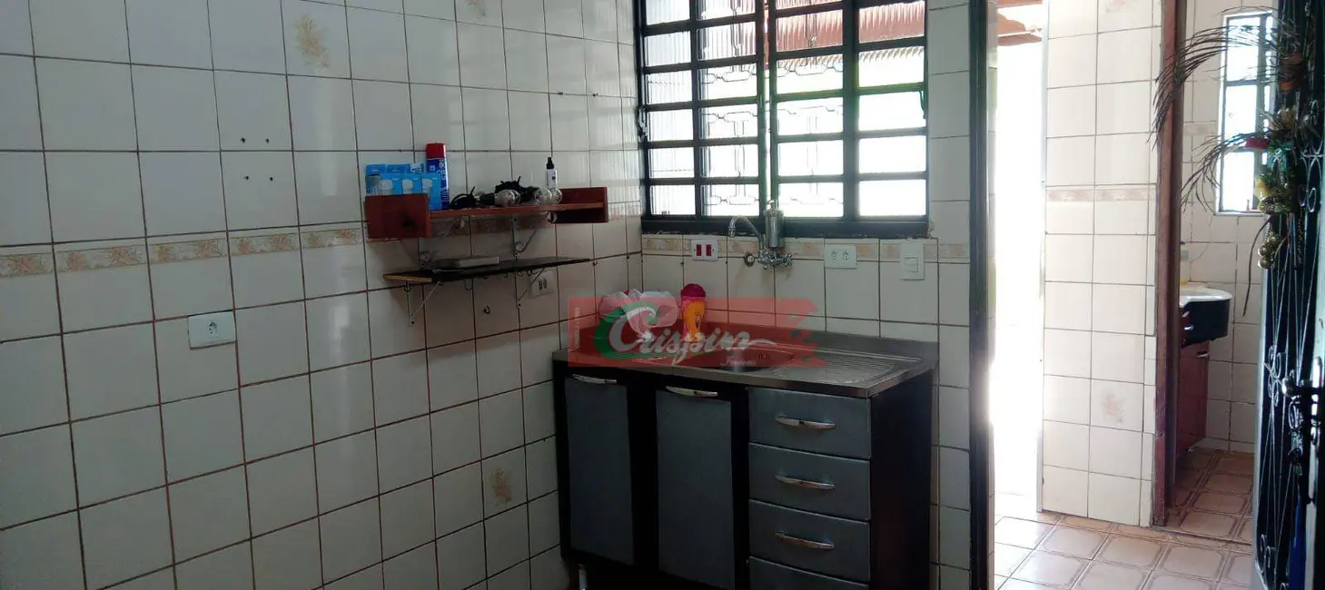 Foto 8 de Sobrado com 2 quartos para alugar, 125m2 em Jardim Vila Galvão, Guarulhos - SP