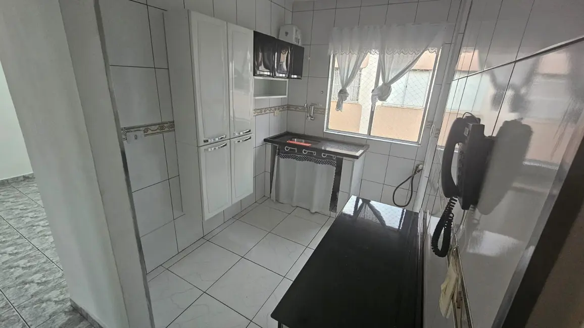 Foto 9 de Apartamento com 2 quartos para alugar, 51m2 em Jardim Vila Galvão, Guarulhos - SP