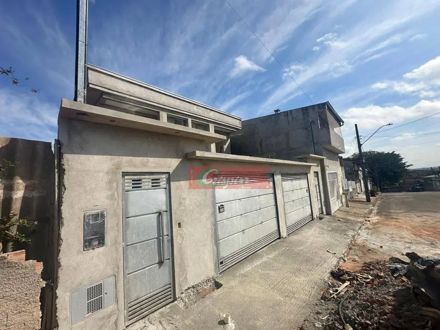 Foto 3 de Sobrado com 3 quartos à venda, 131m2 em Jardim Amazonas, Itaquaquecetuba - SP