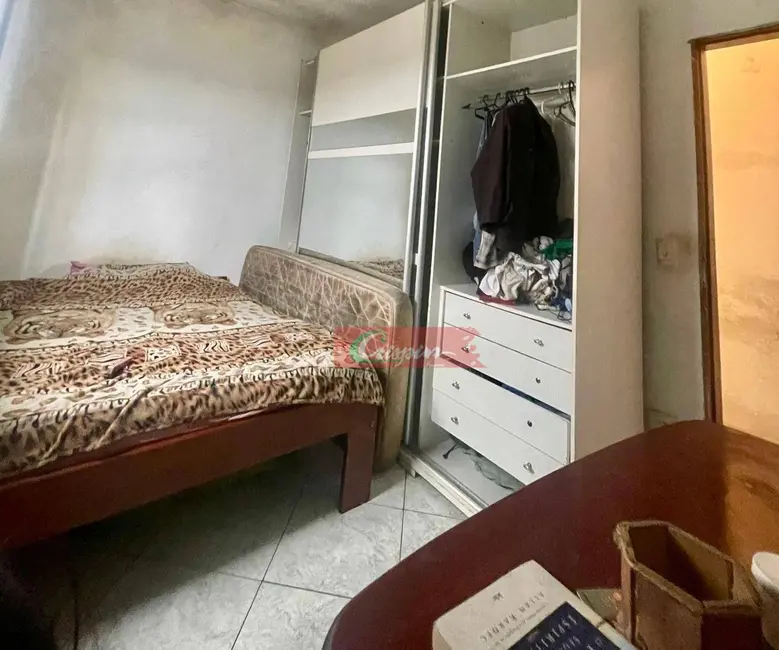 Casa com 2 quartos à venda, 125m2 em Vila Itapoan, Guarulhos - SP - imagem 8 Foto 8 de Casa com 2 quartos à venda, 125m2 em Vila Itapoan, Guarulhos - SP