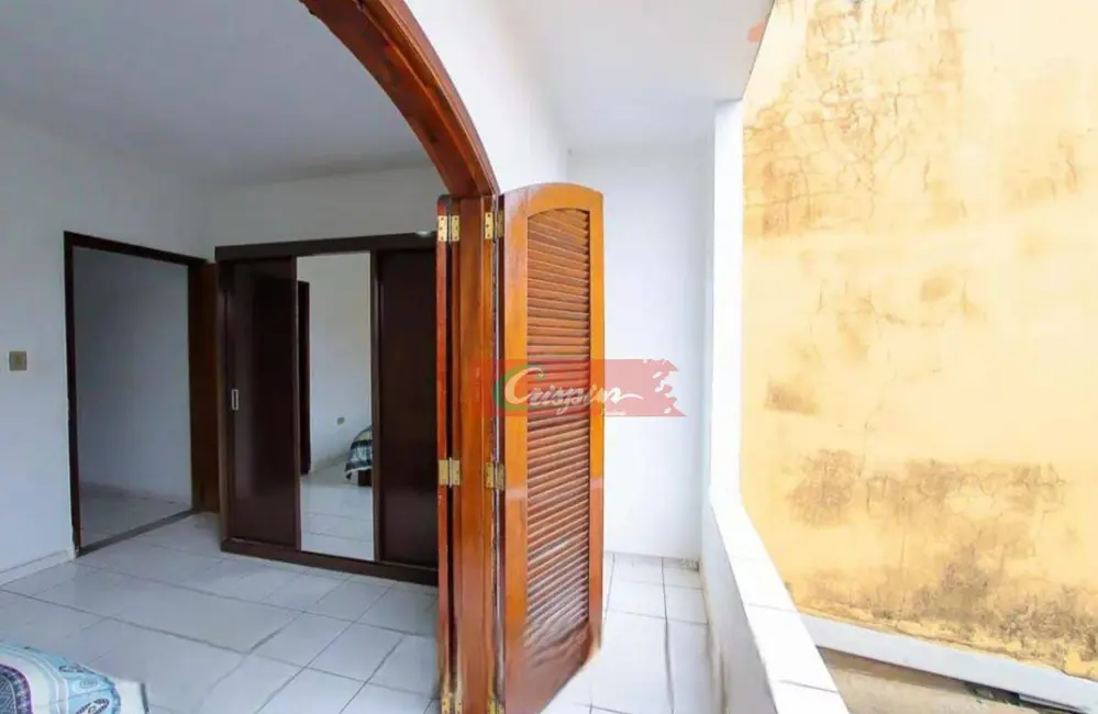 Sobrado com 4 quartos à venda, 203m2 em Jardim Vila Galvão, Guarulhos - SP - imagem 5 Foto 5 de Sobrado com 4 quartos à venda, 203m2 em Jardim Vila Galvão, Guarulhos - SP