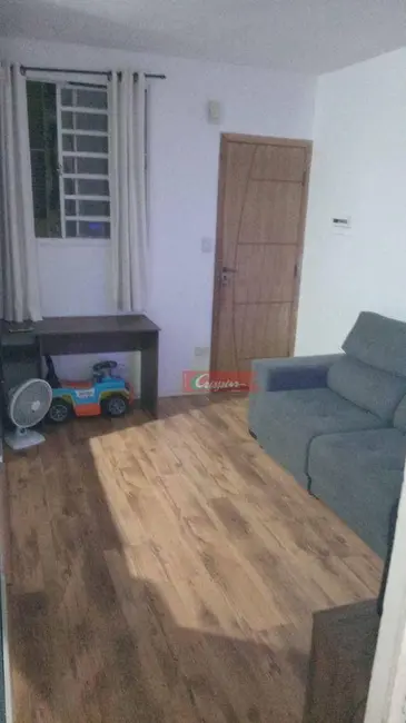 Foto 2 de Apartamento com 2 quartos para alugar, 50m2 em Jardim Tranqüilidade, Guarulhos - SP