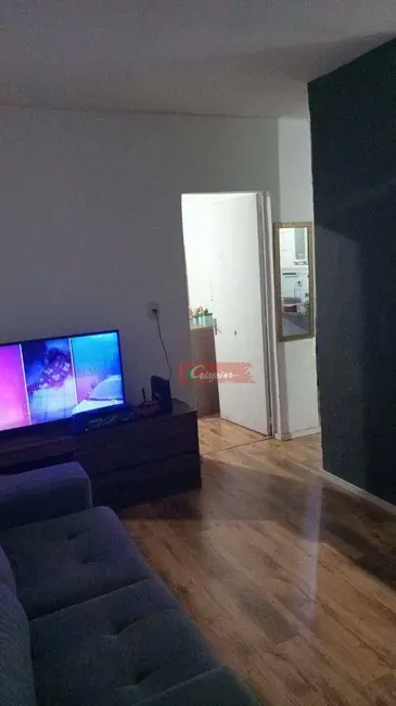 Foto 1 de Apartamento com 2 quartos para alugar, 50m2 em Jardim Tranqüilidade, Guarulhos - SP