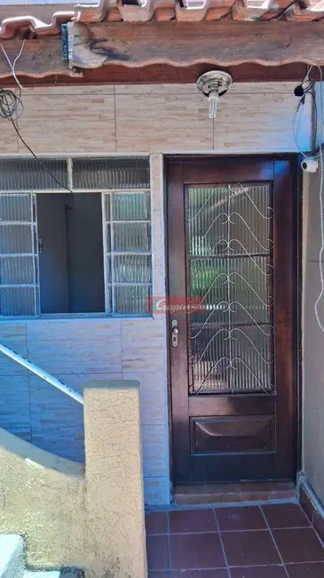 Foto 1 de Casa com 1 quarto para alugar, 210m2 em Vila Nilo, São Paulo - SP