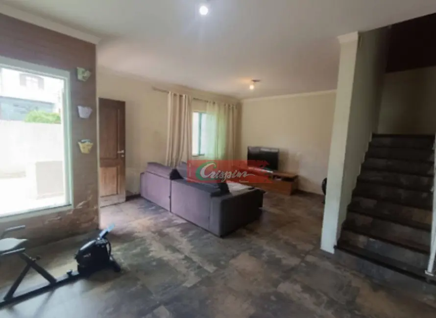 Foto 7 de Sobrado com 3 quartos à venda, 200m2 em Jardim Munhoz, Guarulhos - SP