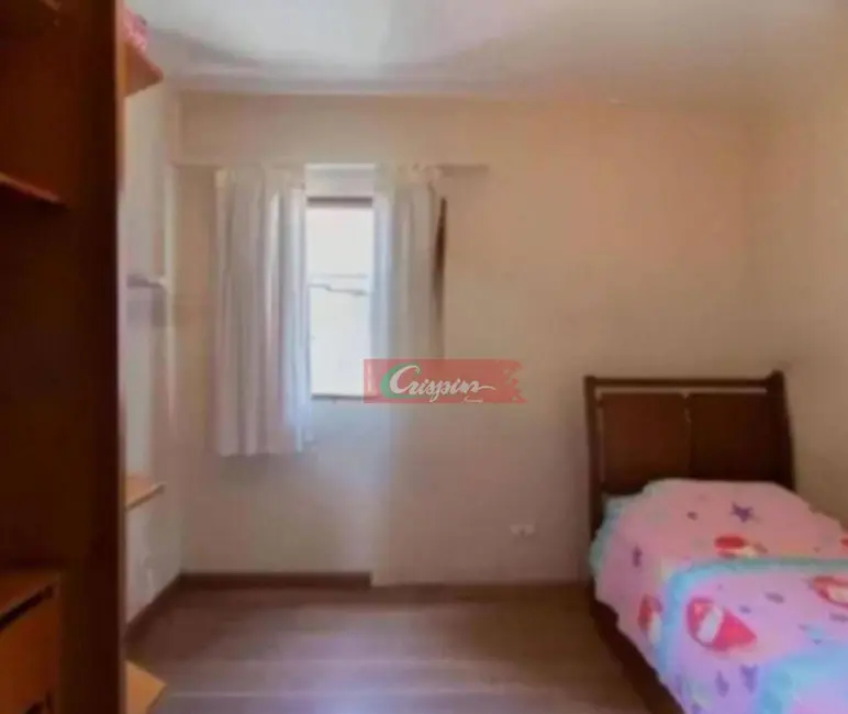 Foto 8 de Sobrado com 3 quartos à venda, 200m2 em Jardim Munhoz, Guarulhos - SP