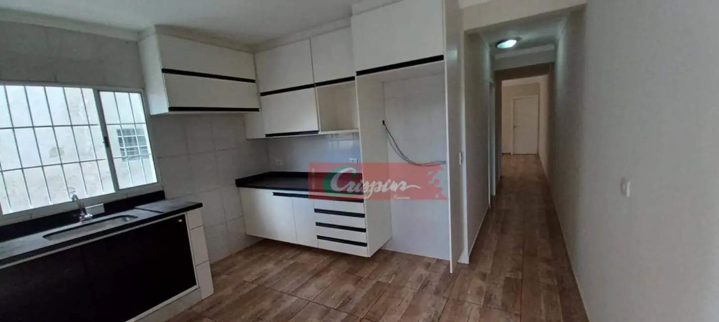 Foto 2 de Casa com 2 quartos para alugar, 64m2 em Parque Flamengo, Guarulhos - SP